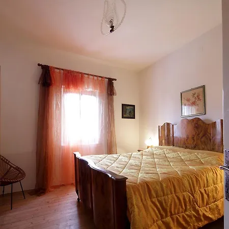 Le Spezie * كونيليانو